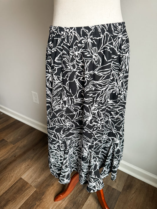 Black White Floral Skirt 12