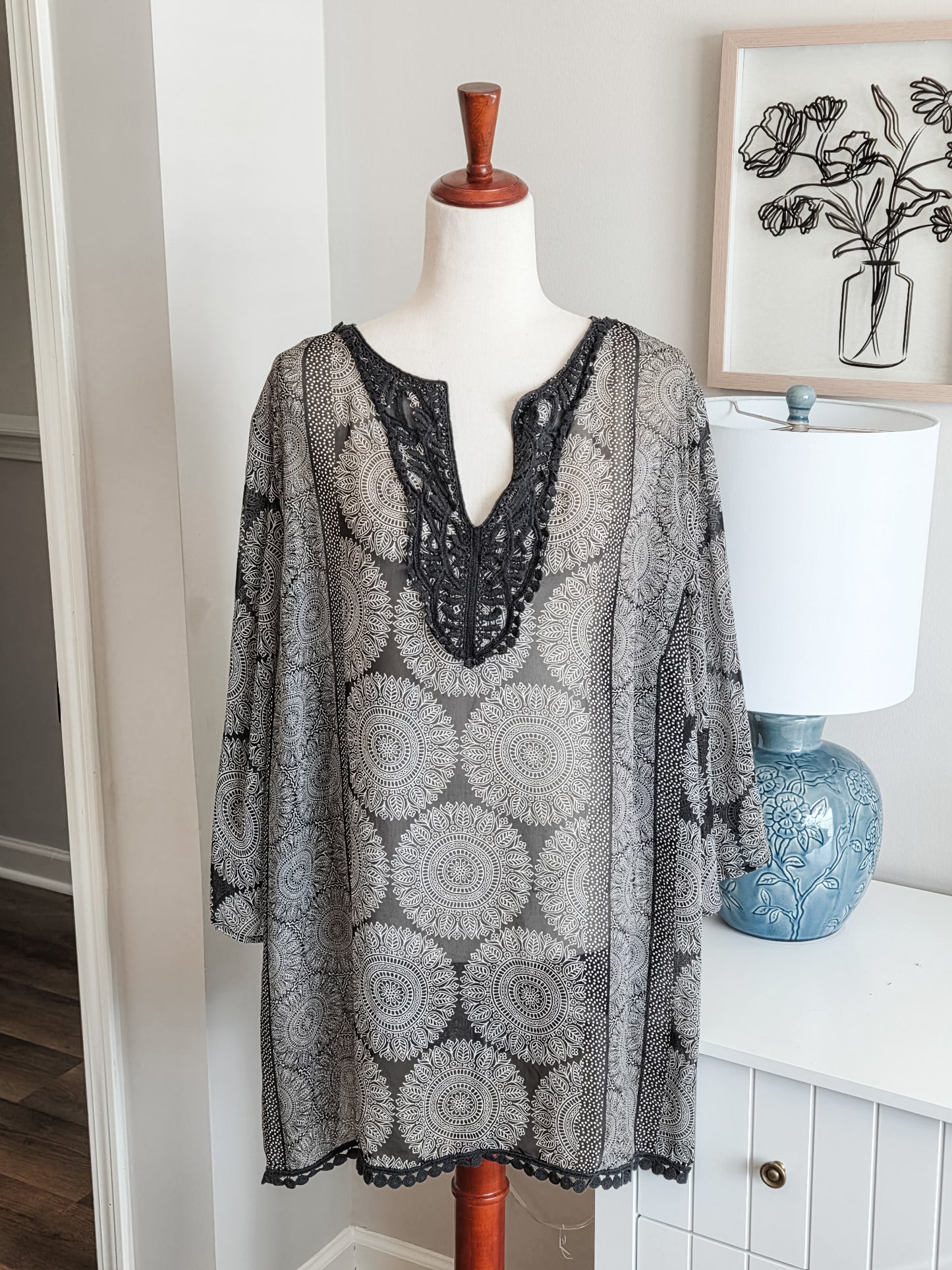 Black Cream Sheer Print Blouse 1X/2X