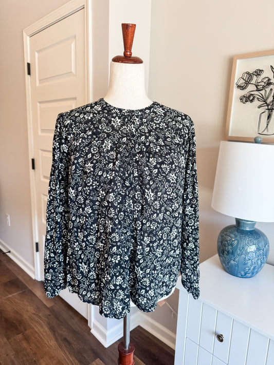 Black Cream Floral Button Up S