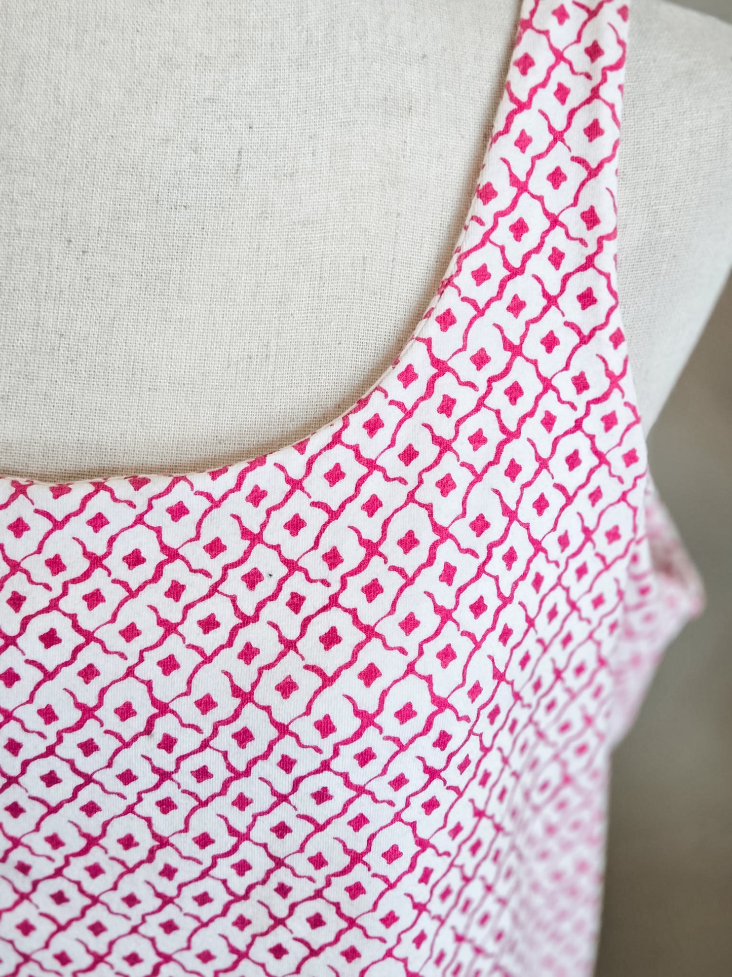 Pink Print Tank XL