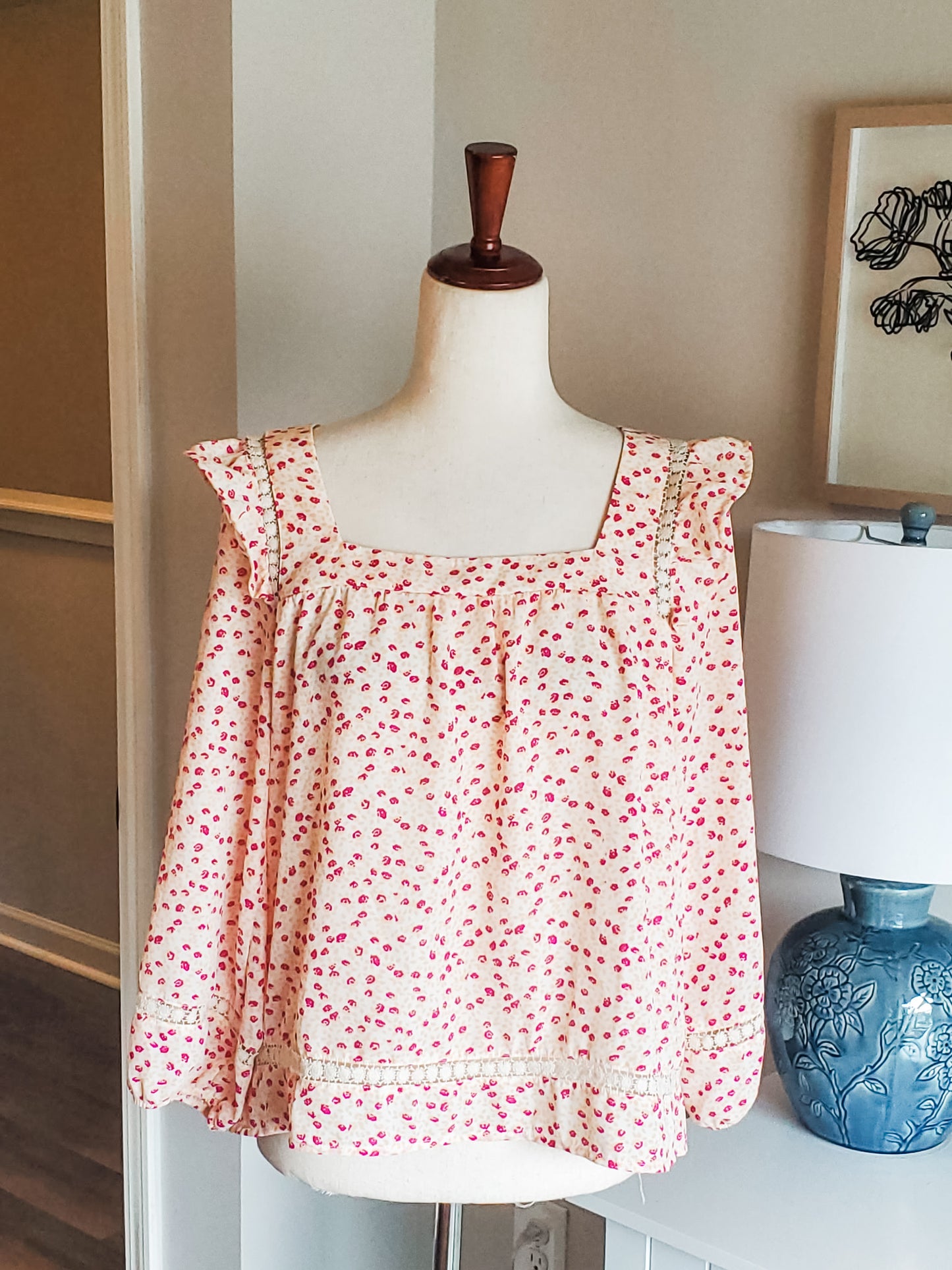 Peach Pink White Print Top S