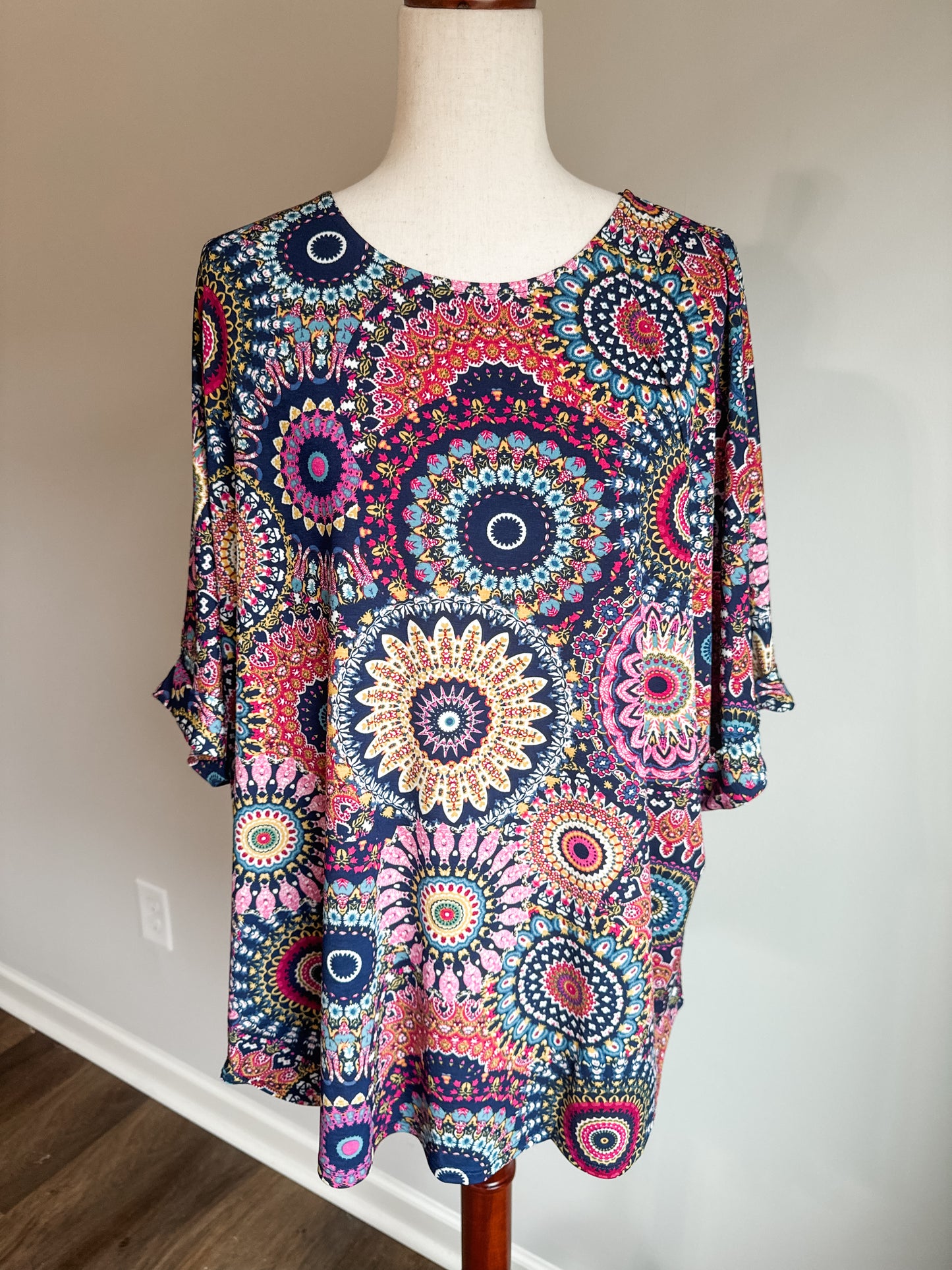 Multi Color Print Top XL