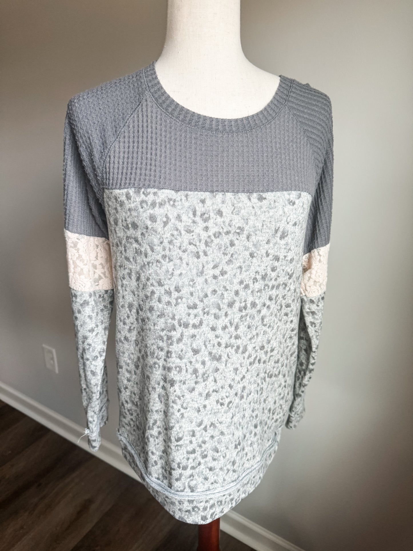 Gray Animal Print Colorblock Top S