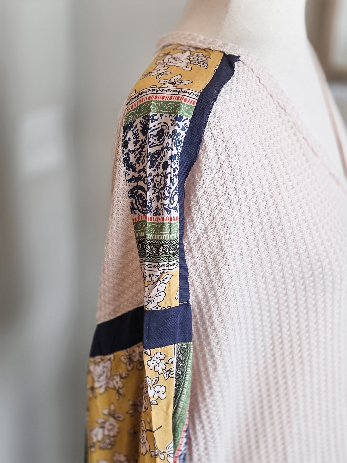NEW Cream Print Sleeve Top M