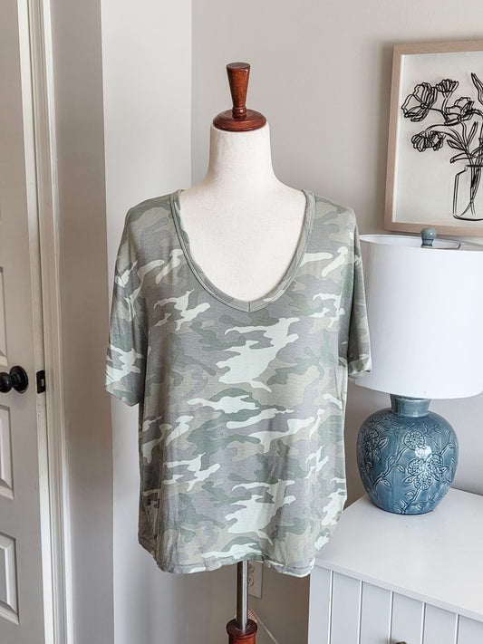 Camo Tee M