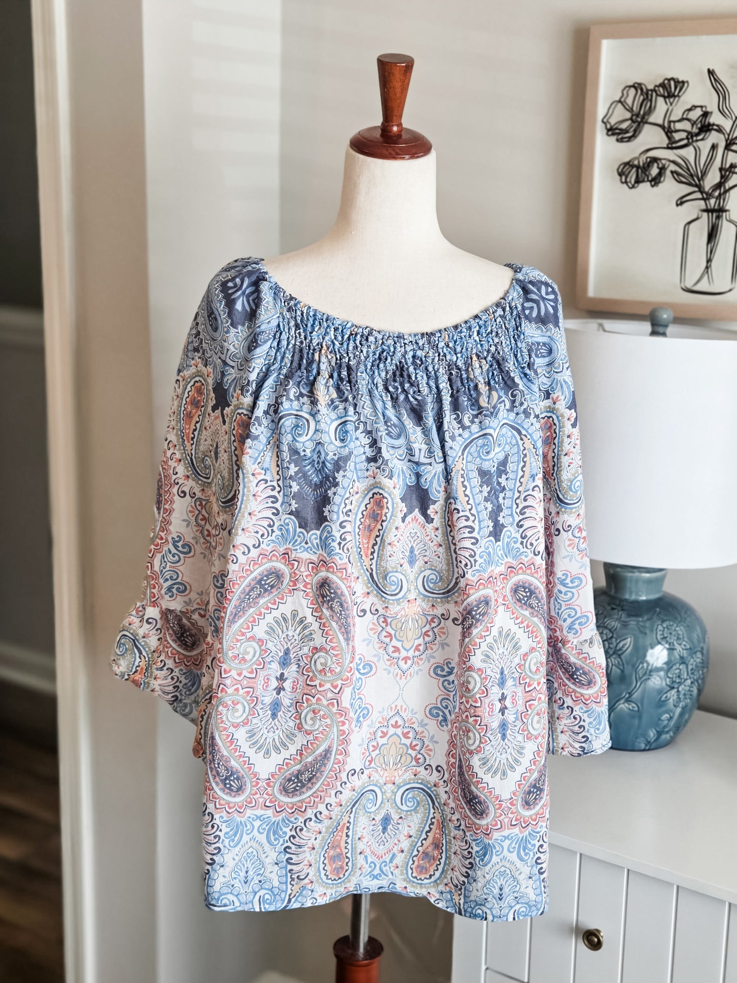 Blue Pink Tan White Top XL