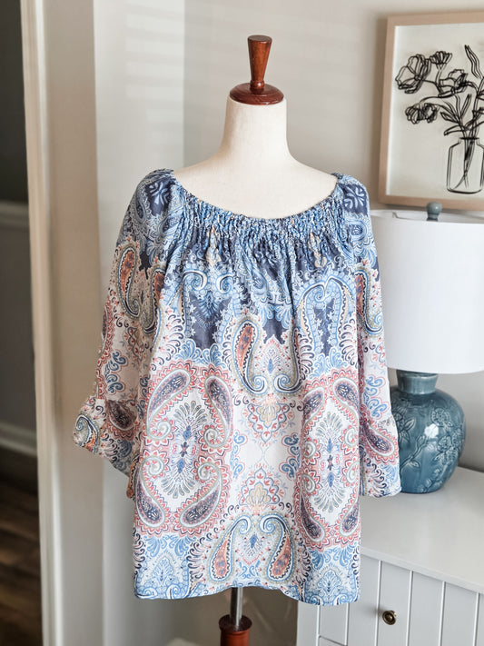 Blue Pink Tan White Top XL