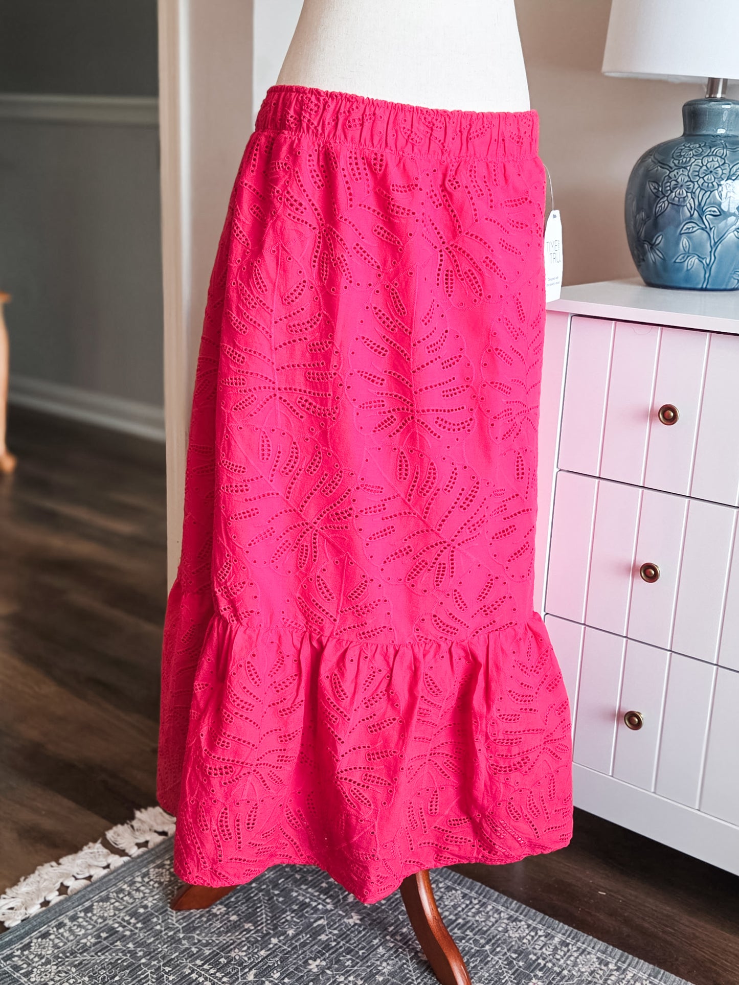 NWT Pink Eyelet Maxi Skirt XXXL