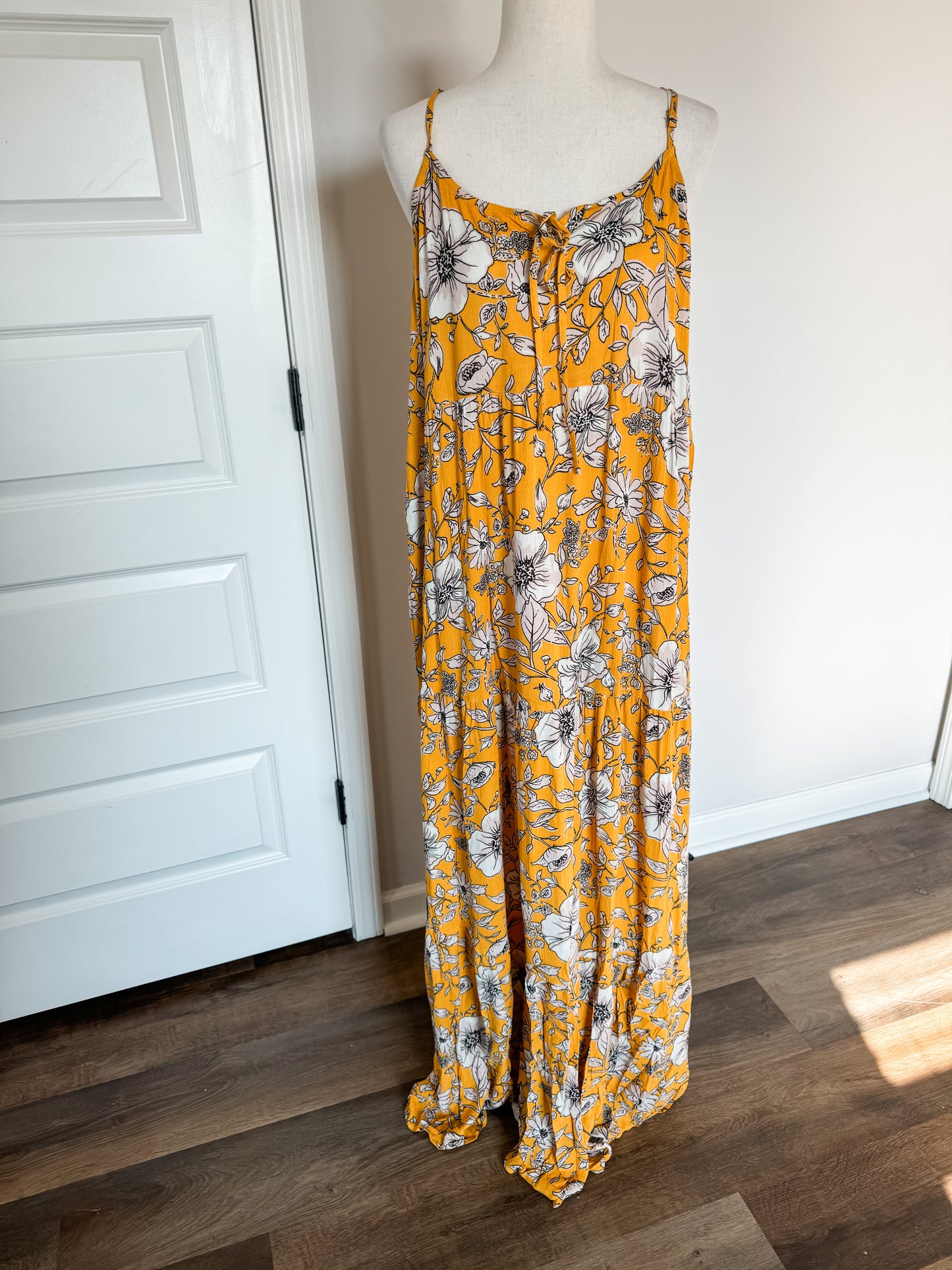 Yellow Floral Maxi Dress :: Plus