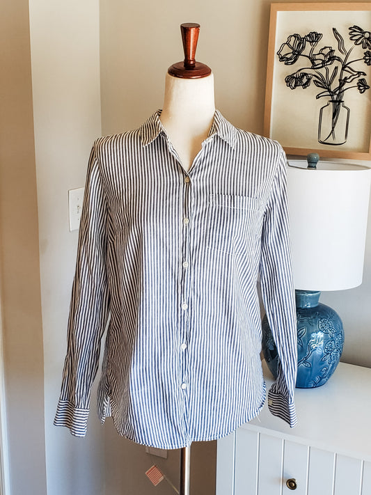 Blue Striped Button Up M