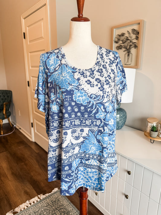 Blue Floral Top 1X