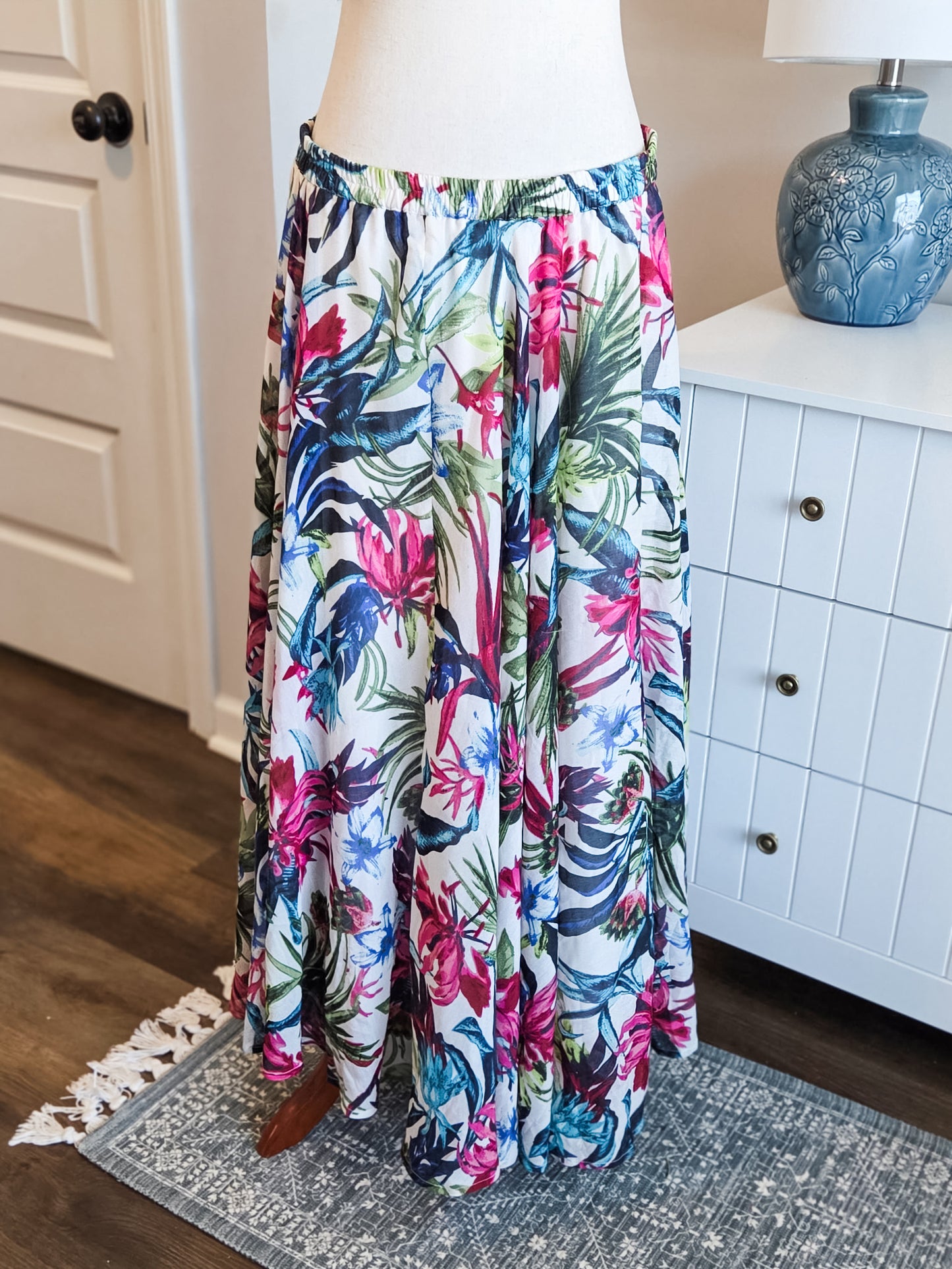 Multi Color Tropical Maxi Skirt M