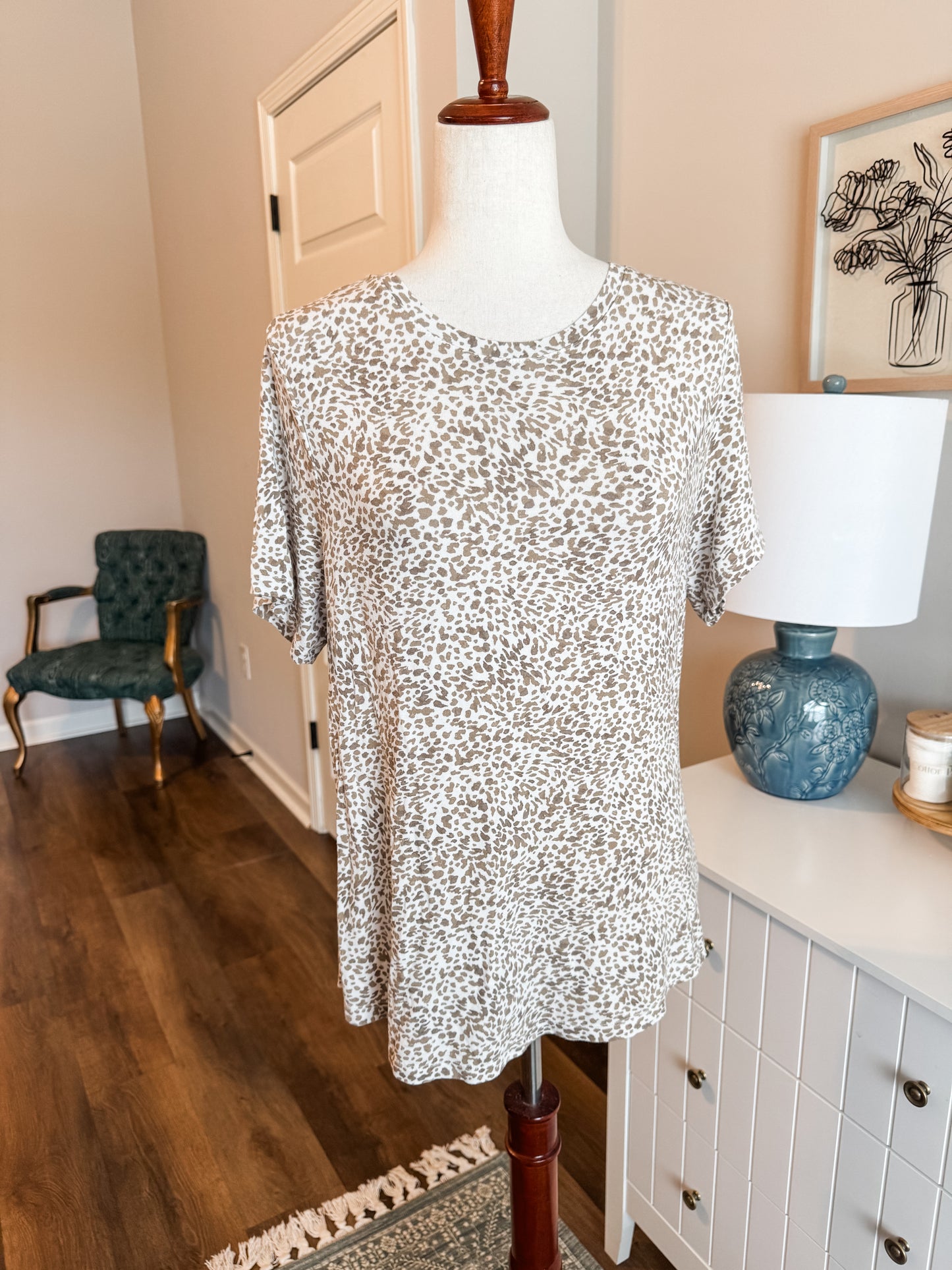 Tan Cream Print Top M
