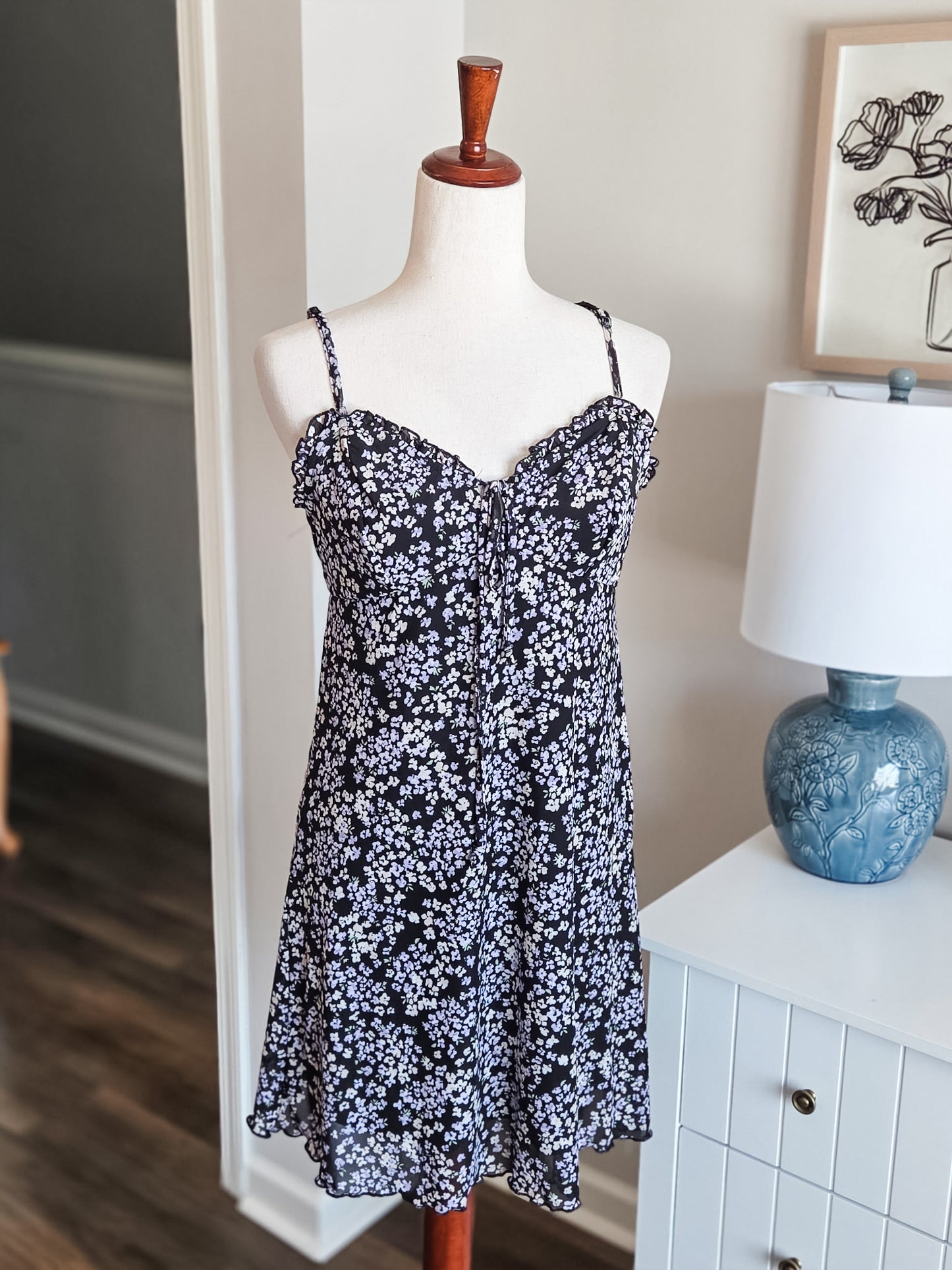 Black Floral Dress M/L