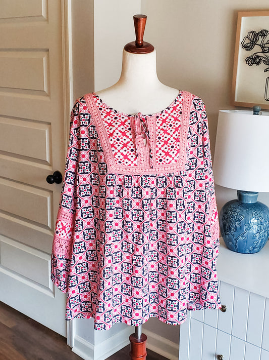 Pink Black White Top 2X