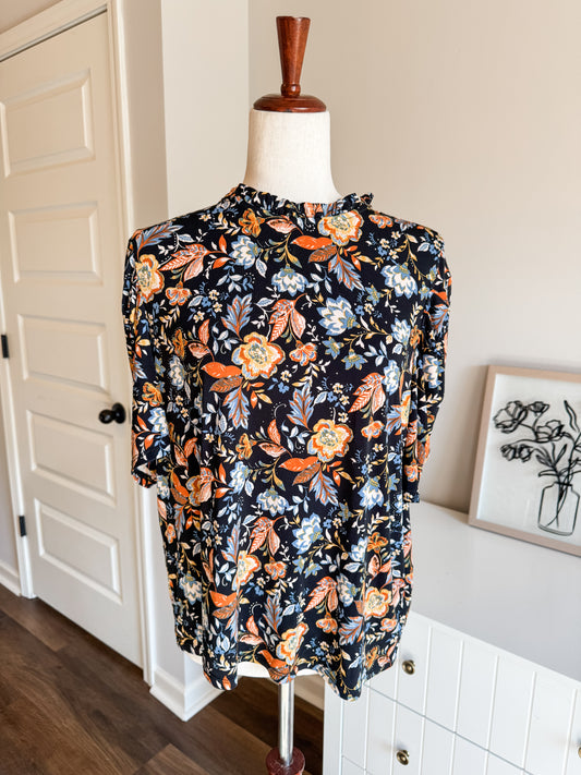 Black Floral Top XL