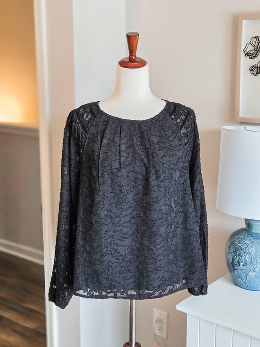 Black Embossed Top M