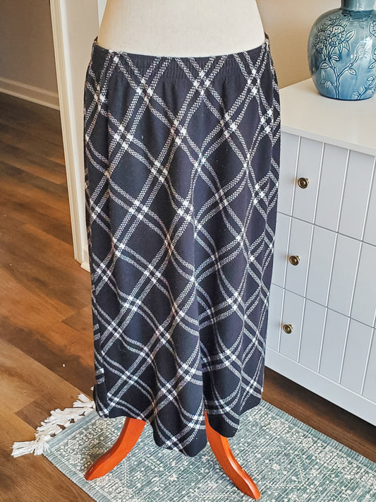 Black White Plaid Skirt XL