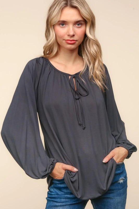 NEW Gray Top with Tie M