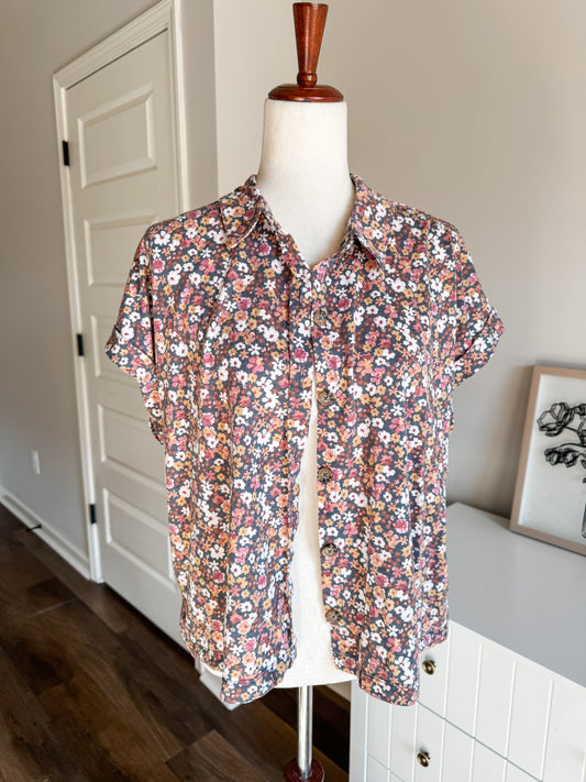 Multi Color Floral Button Up XL