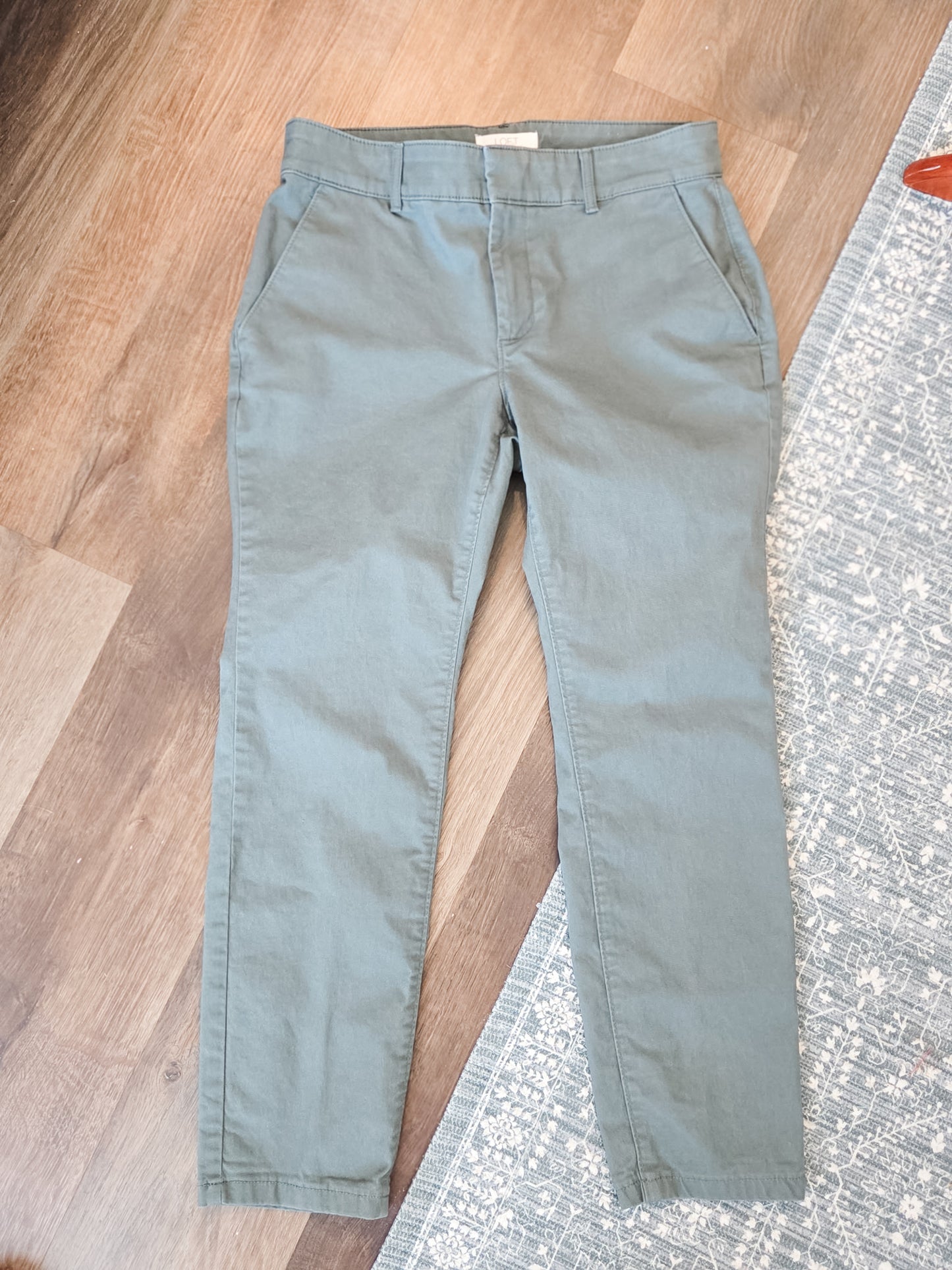 Green Pants 6P