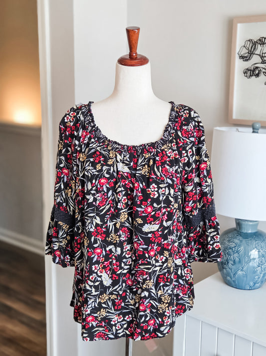 Black Red Gray Floral Top L