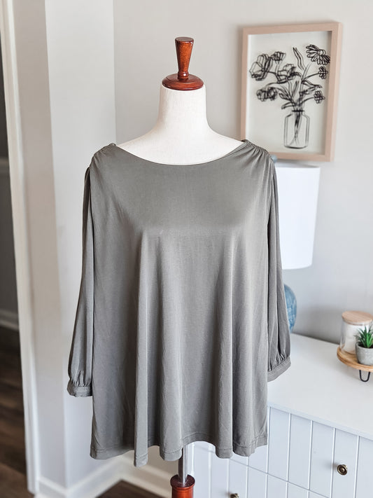 Green Maternity Top L