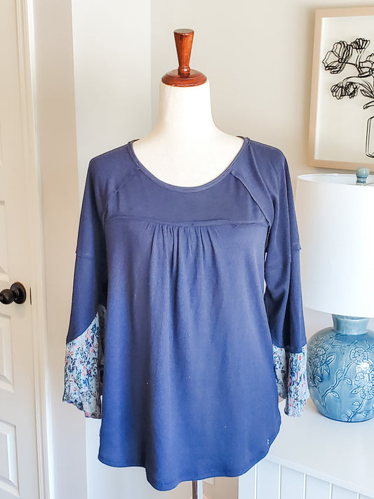 Navy Print Sleeve Top M