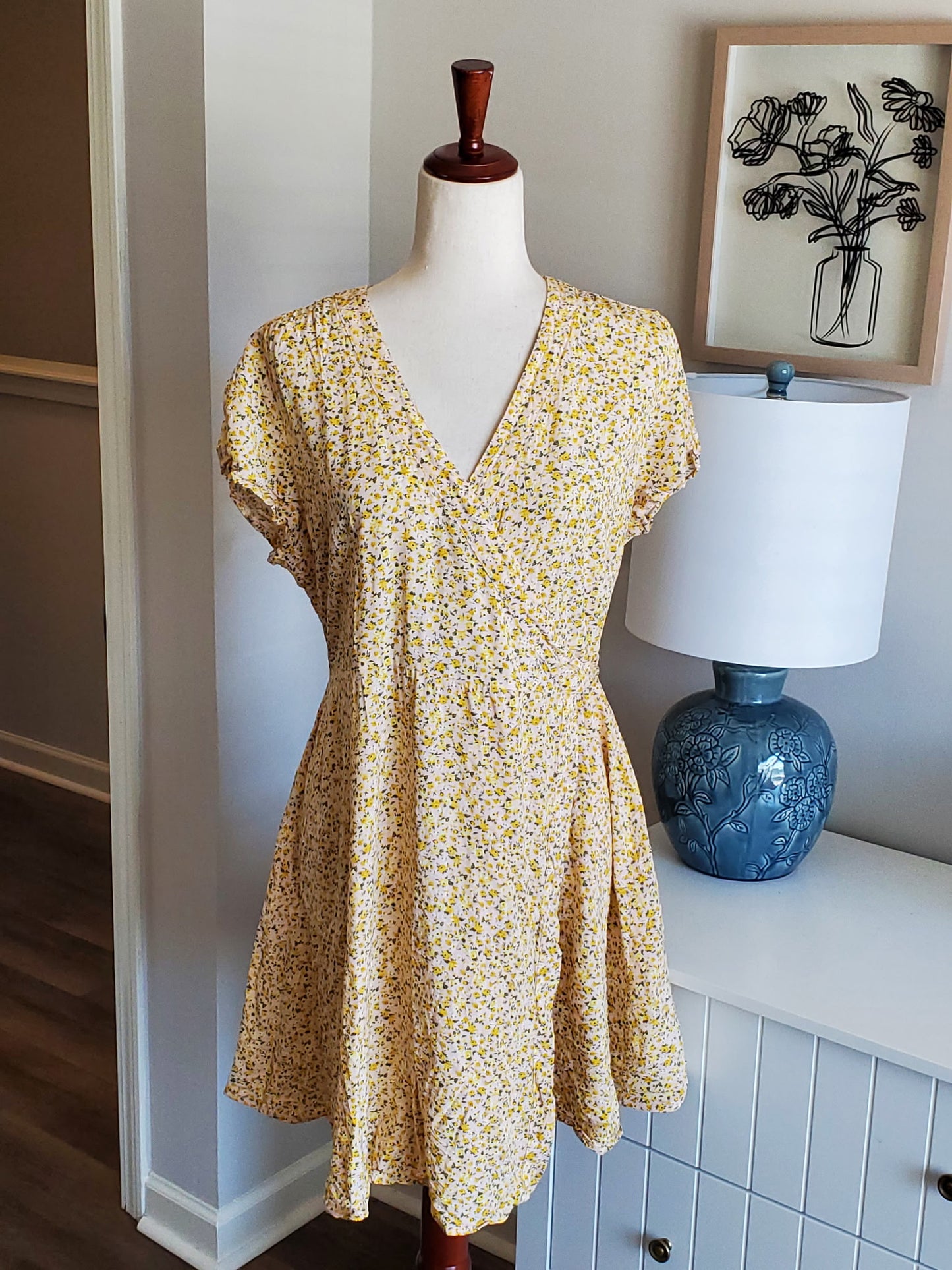 Yellow Floral Dress L