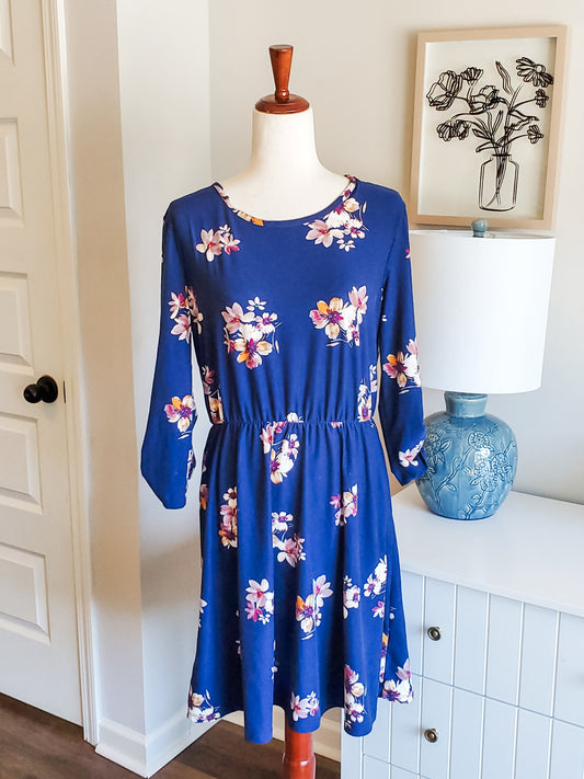 Navy Floral Dress M