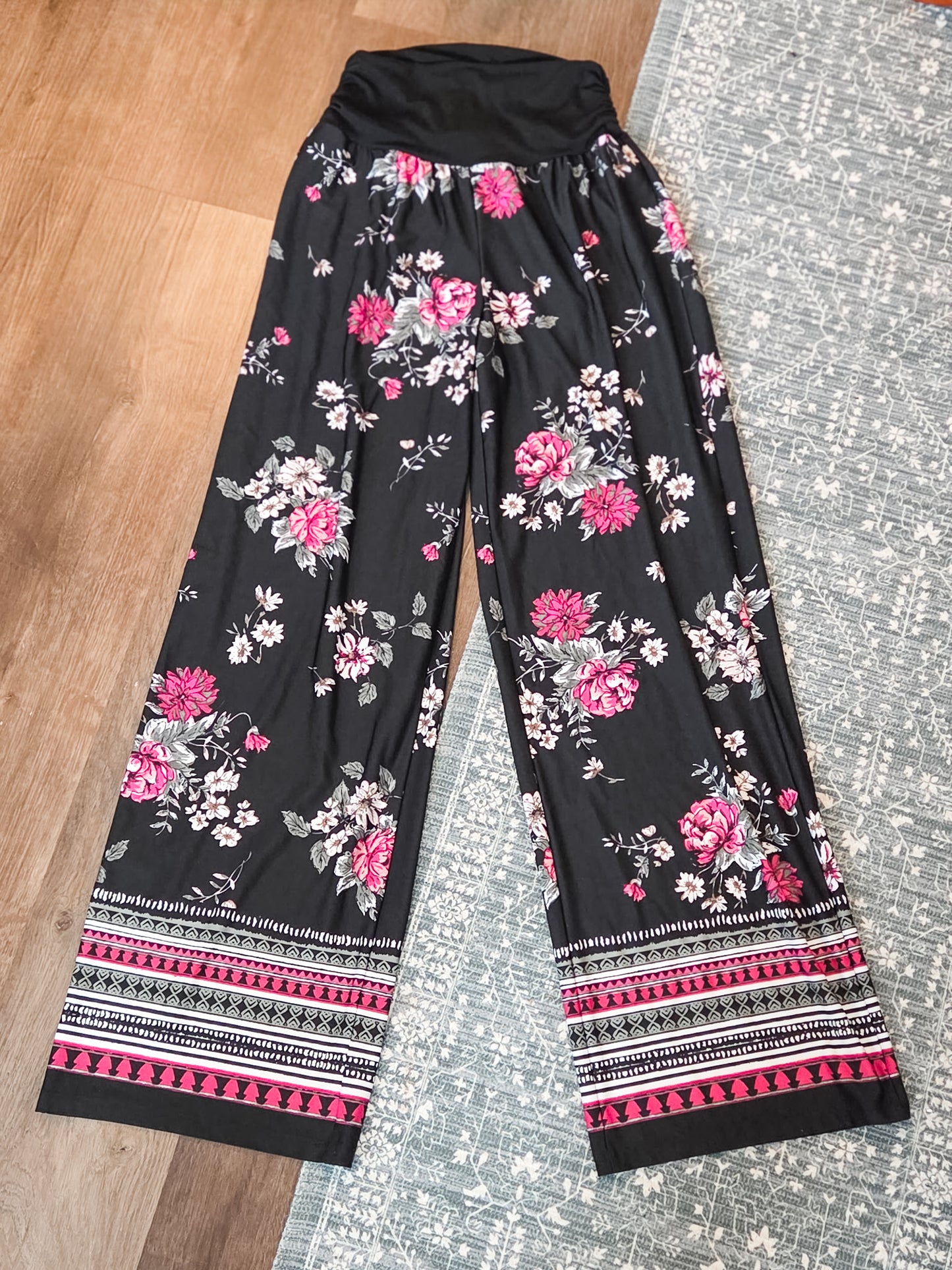 Black Floral Pants S